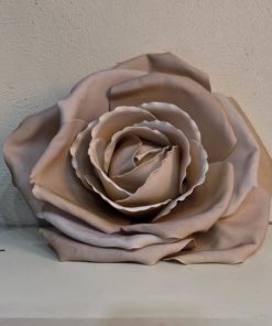 Künstliche Rose