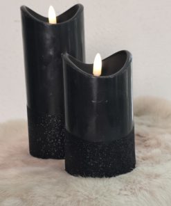 Kerze schwarz